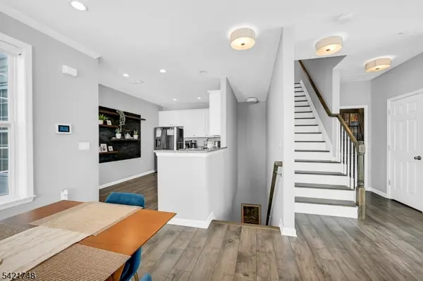 122 Aspen Dr, Cedar Grove Twp., NJ 07009