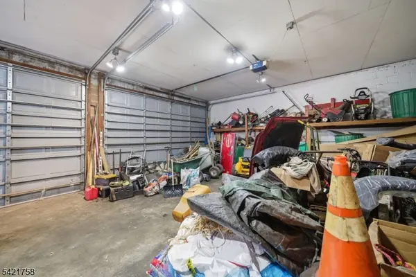 437 Burnside St, City Of Orange Twp., NJ 07050