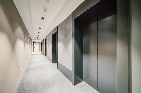 55 Mercer ST #3006, Toronto C01, ON M5V 0W4