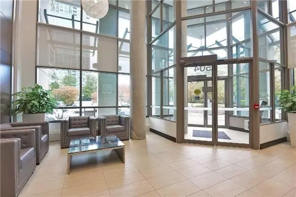 3504 Hurontario ST #2101, Mississauga, ON L5B 1P2