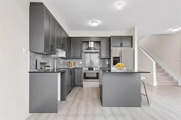 343 CANTERING DR, Stittsville - Munster - Richmond, ON K0A 2Z0