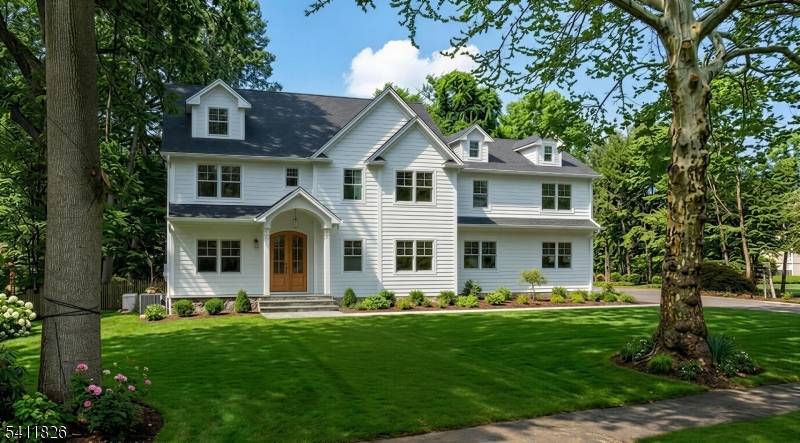 22 Floral St, Chatham Twp., NJ 07928