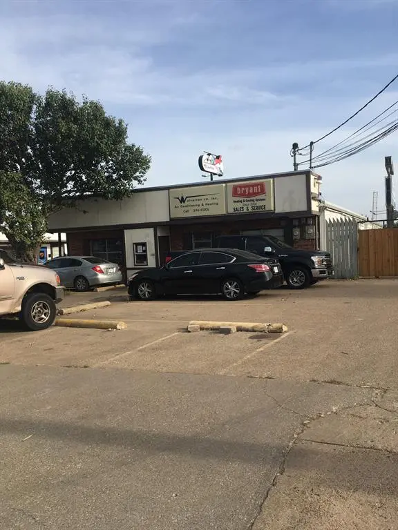 118 W Fairmeadows Drive, Duncanville, TX 75116