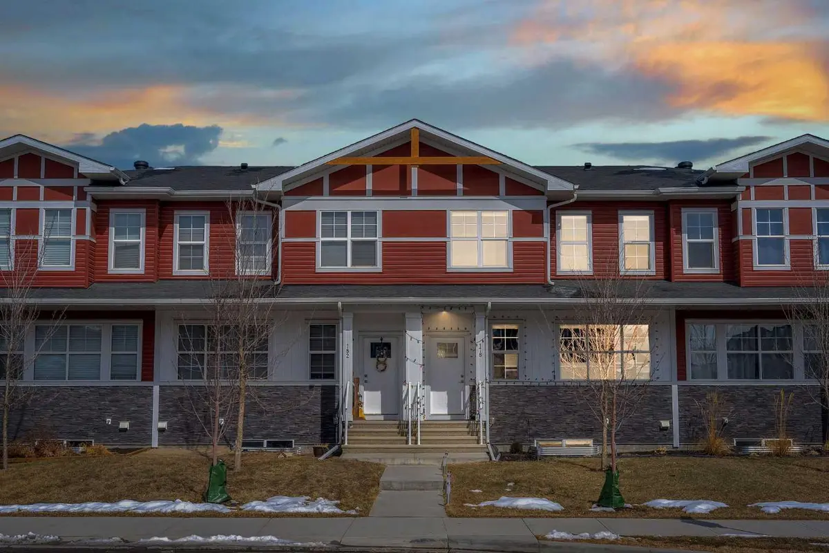 178 Dawson WAY, Chestermere, AB T1X 2R8