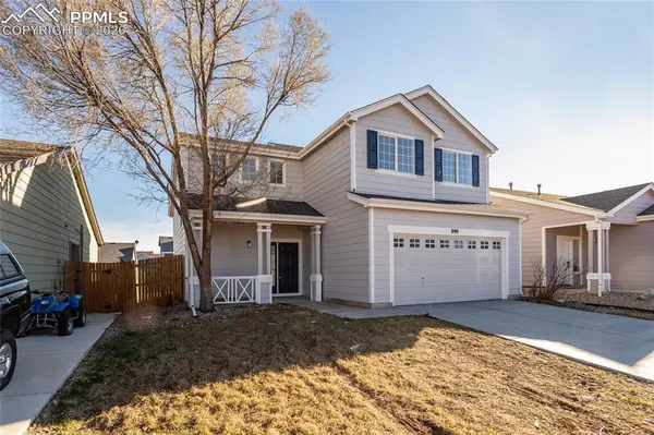 890 Rancher DR, Fountain, CO 80817