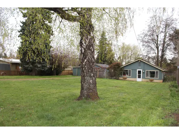 152 RANDALL ST, Oregon City, OR 97045