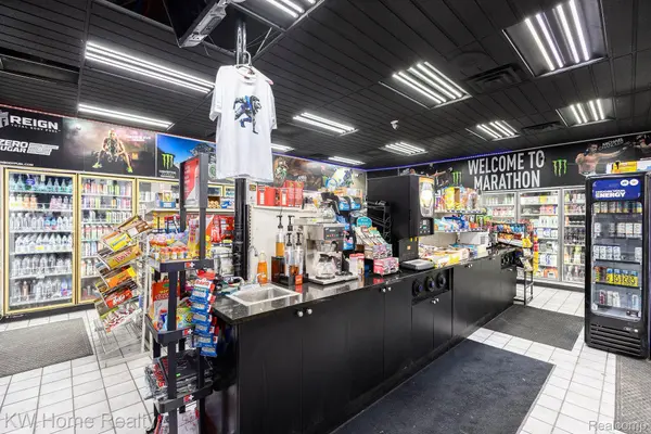 00000 Macomb AVE, Eastpointe, MI 48021