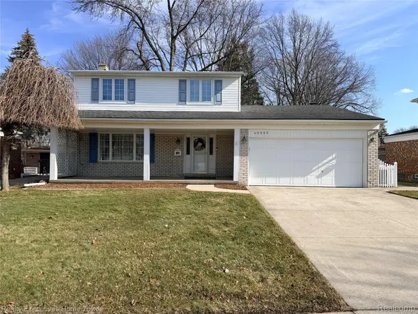 40552 Lizabeth DR, Sterling Heights, MI 48313