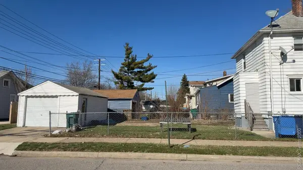 1182 Lafayette BLVD, Lincoln Park, MI 48146