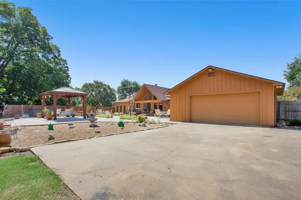 7146 Refuge Road, Pottsboro, TX 75076