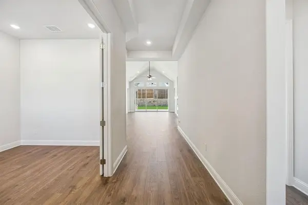 4364 Biddle Street, Midlothian, TX 76065