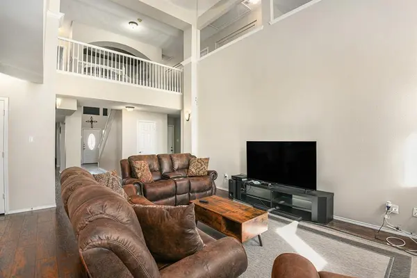 1229 Topeka Drive, Saginaw, TX 76131