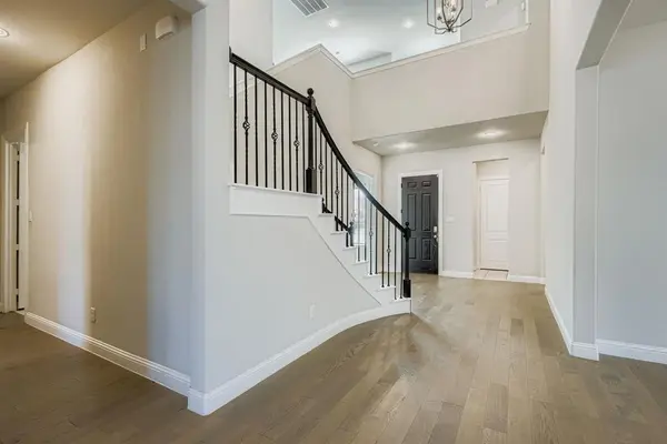 932 Hunters Creek Drive, Rockwall, TX 75087