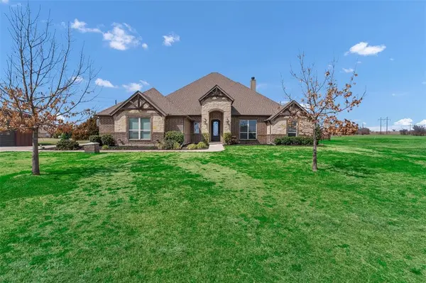 14319 Lucille Drive,  Newark,  TX 76071