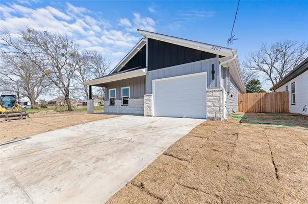 2607 Carver Street, Greenville, TX 75401