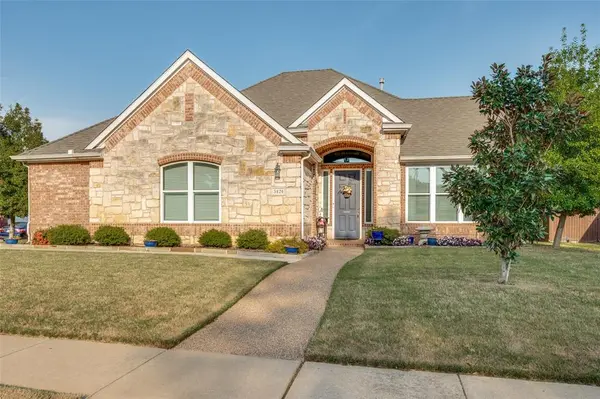 3424 Glenmoor Drive, Flower Mound, TX 75022