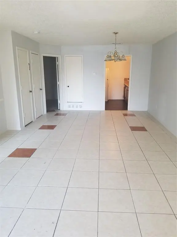 1801 Georgia Street, Arlington, TX 76012