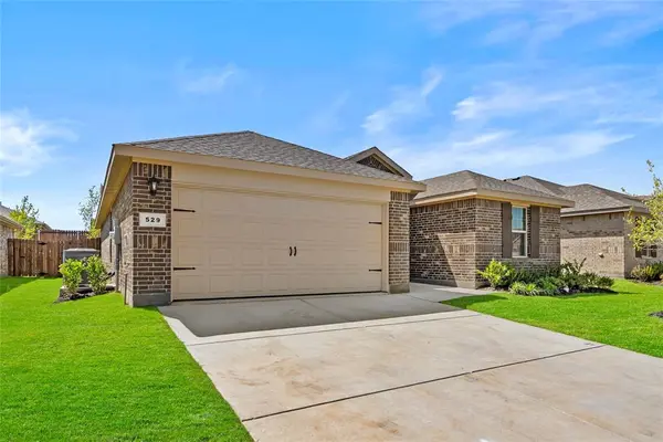 529 Marsh Street, Cleburne, TX 76033