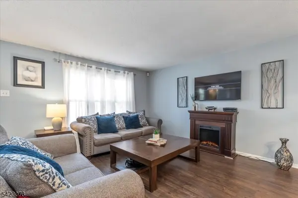 56 Maddaket #56, Scotch Plains Twp., NJ 07076