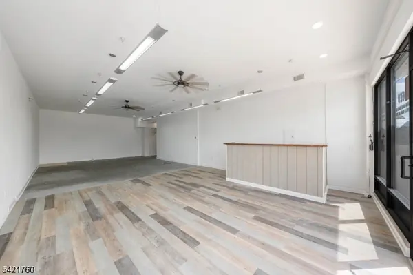 261-263 Elizabeth Ave, Elizabeth City, NJ 07206