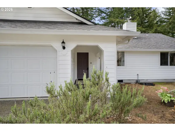 2191 WILLOW ST, Florence, OR 97439