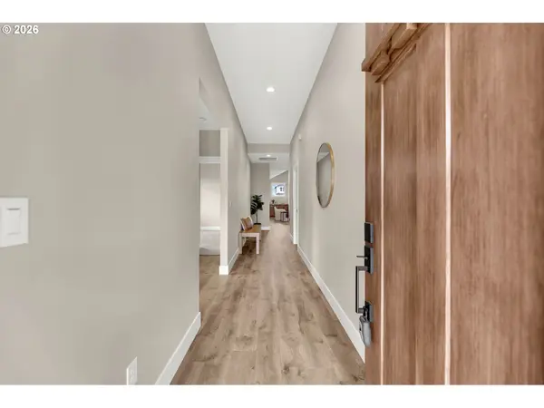 814 SE 35TH ST, Battle Ground, WA 98604