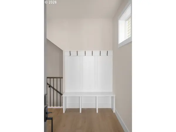 2888 NW 114TH TER, Portland, OR 97229