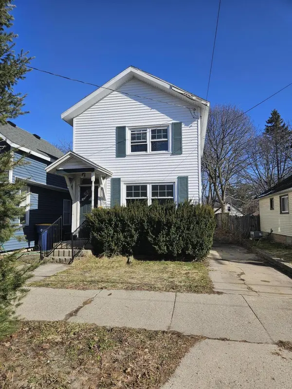 552 Pine AVE NW, Grand Rapids Twp, MI 49504