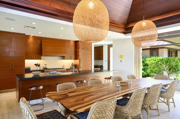 68-1044 PAUOA WAY, Kamuela, HI 96743