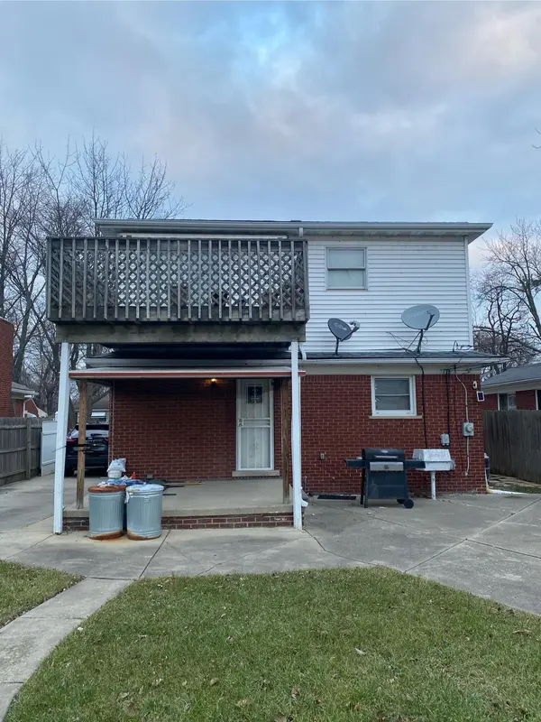19950 Anita ST, Harper Woods City, MI 48225