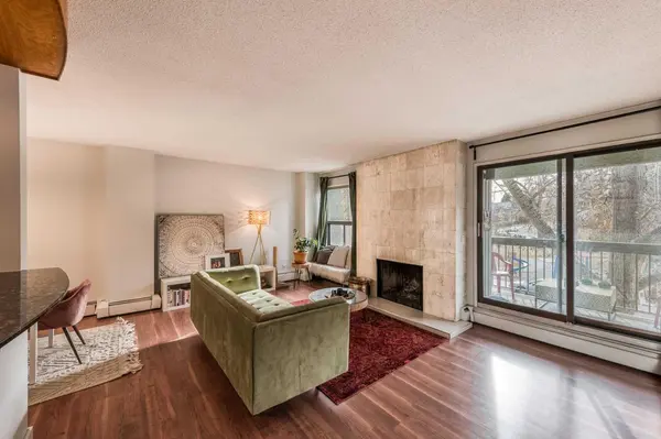 626 24 AVE SW #305, Calgary, AB T2S 0K6