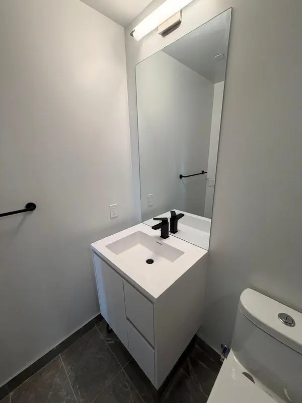 1 Quarrington LN #3101, Toronto C13, ON M3C 0S4