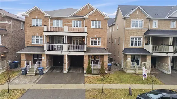 8 Lowes Hill CIR, Caledon, ON L7C 4H4