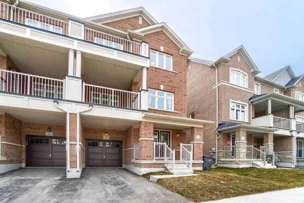8 Lowes Hill CIR, Caledon, ON L7C 4H4