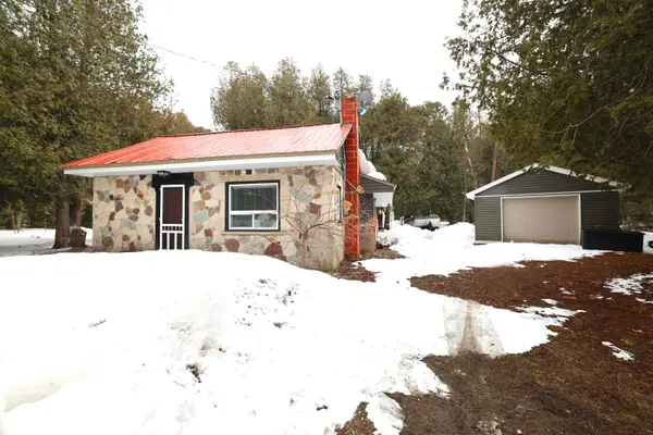 79 Parkside AVE, South Bruce Peninsula, ON N0H 2T0