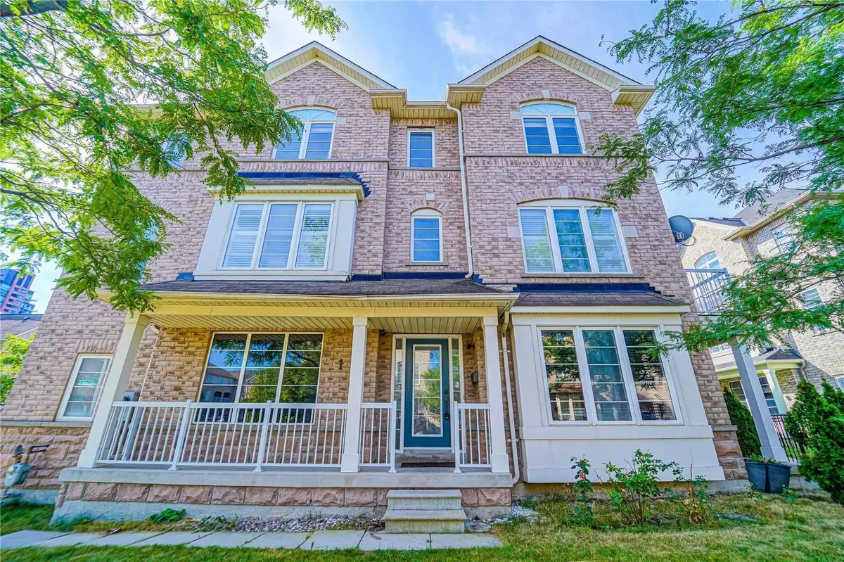 1 Burnsborough ST, Ajax, ON L1S 0A7