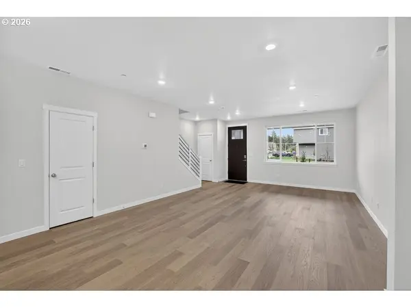 3723 SW KNAPP DR, Gresham, OR 97080