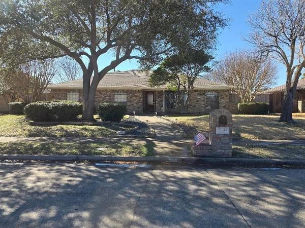 2004 Cherbourg Drive, Plano, TX 75075