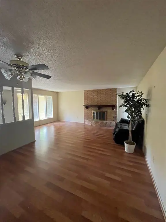 5300 Lake Crest Drive, Waco, TX 76710