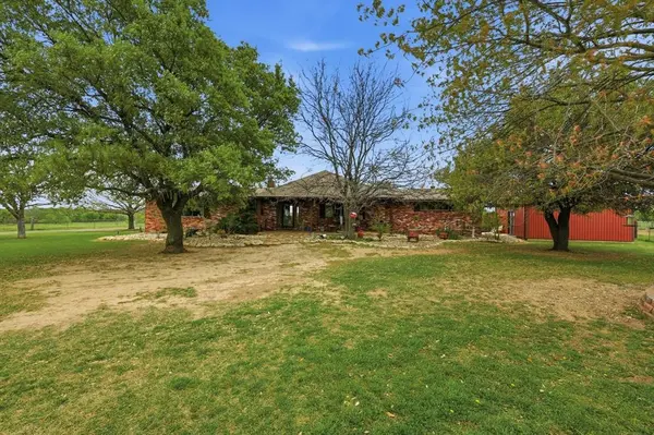 10965 Swafford Road, Justin, TX 76247