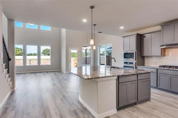 1431 Odette Drive, Arlington, TX 76013