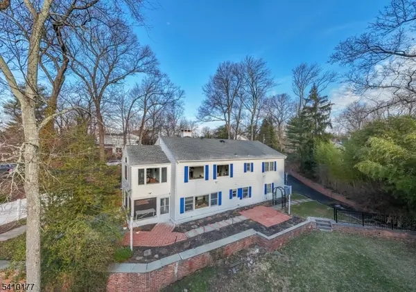 250 Old Short Hills Rd, Millburn Twp., NJ 07078