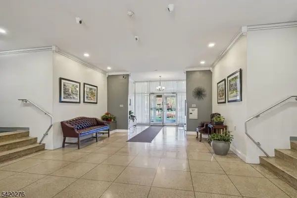 926 Bloomfield Ave 3L #3L, Glen Ridge Boro Twp., NJ 07028