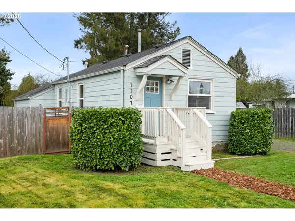 1107 S 7TH ST, Cottage Grove, OR 97424