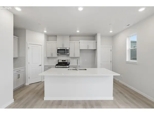 3724 SW 40TH ST, Gresham, OR 97080