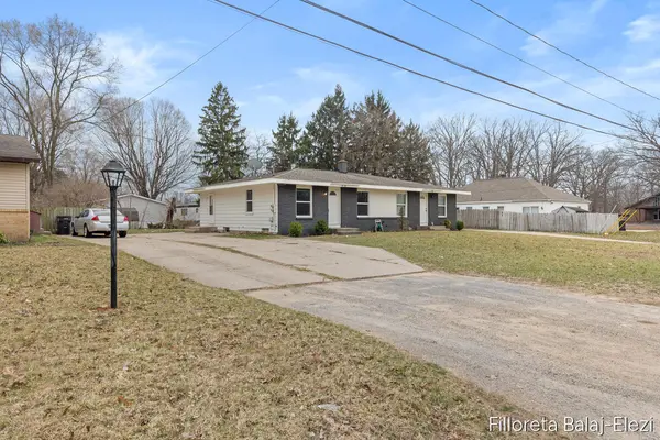 418 56th ST SE, City Of Kentwood, MI 49548