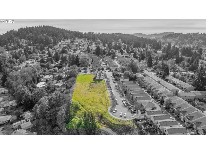 SE STEELE ST, Portland, OR 97236