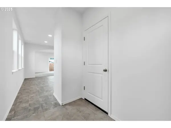 1171/1173 S 43RD PL, Springfield, OR 97478