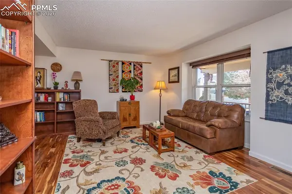 865 Royal Crown LN, Colorado Springs, CO 80906