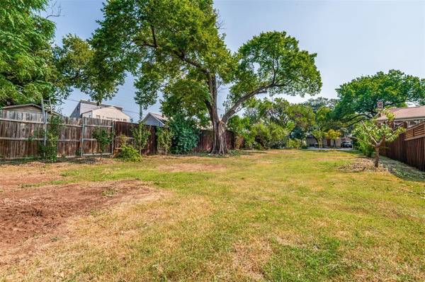119 Archer Avenue,  Cockrell Hill,  TX 75211